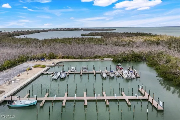 $489,000 | 4216 Bayside Villas, Captiva, FL 33924