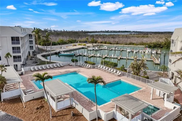 $489,000 | 4216 Bayside Villas, Captiva, FL 33924