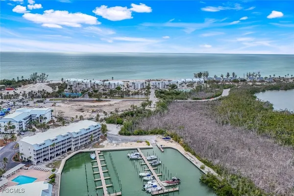 $489,000 | 4216 Bayside Villas, Captiva, FL 33924
