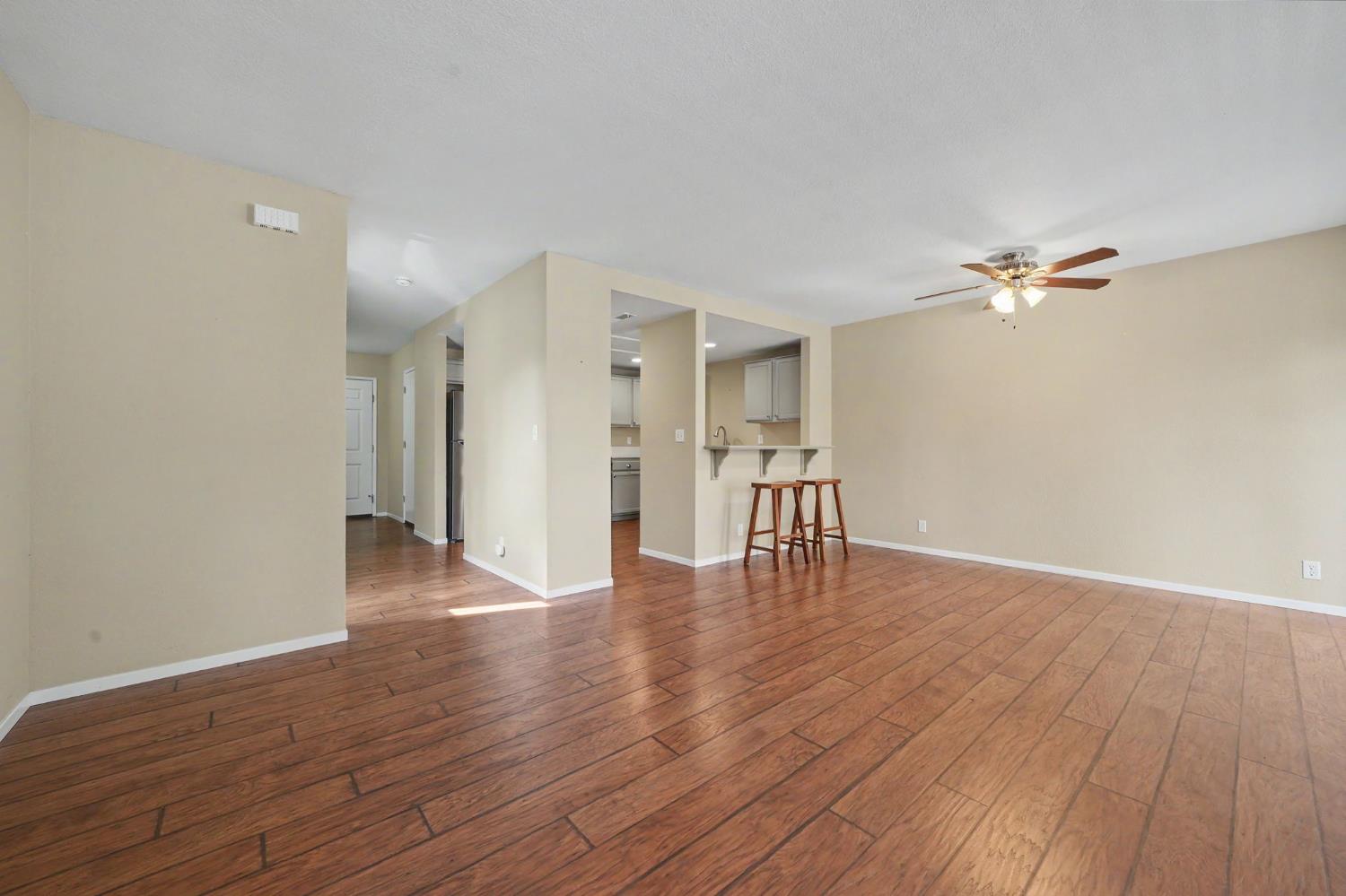 213 New York Ranch Road, Unit M Jackson, CA 95642 - Photo 10 of 52 Gallery Image 10