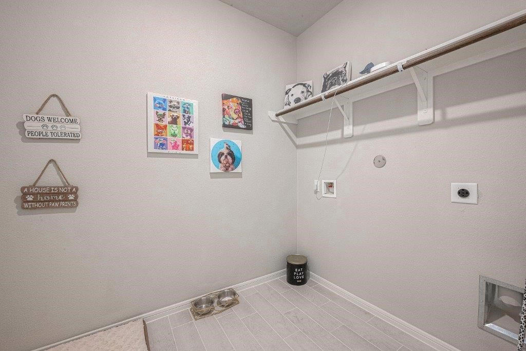 1061 Apple Ridge Road Magnolia, TX 77355 - Photo 25 of 49 a bathroom with a shower and cabinets