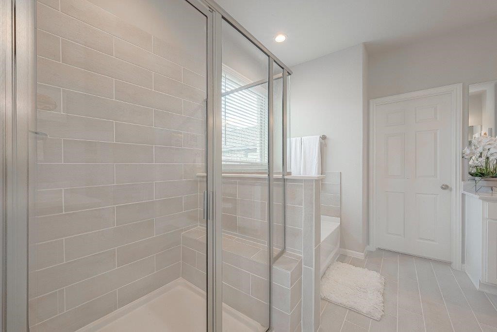 1061 Apple Ridge Road Magnolia, TX 77355 - Photo 40 of 49 a bathroom with a shower