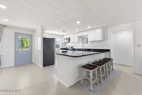 1922 Bella Coola Road Lake Waccamaw, NC 28450 - Photo 12 of 64 m_14_501a2487