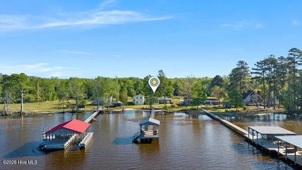 $675,000 | 1922 Bella Coola Road, Lake Waccamaw, NC 28450
