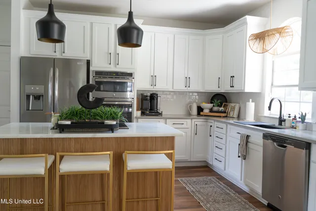 $575,000 | 2026 Bent Oaks Boulevard, Biloxi, MS 39531