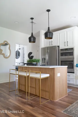 $575,000 | 2026 Bent Oaks Boulevard, Biloxi, MS 39531