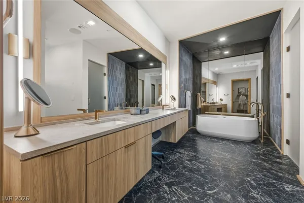 $15,000 | 8475 Michael Cherry Avenue, Unit 420, Las Vegas, NV 89113