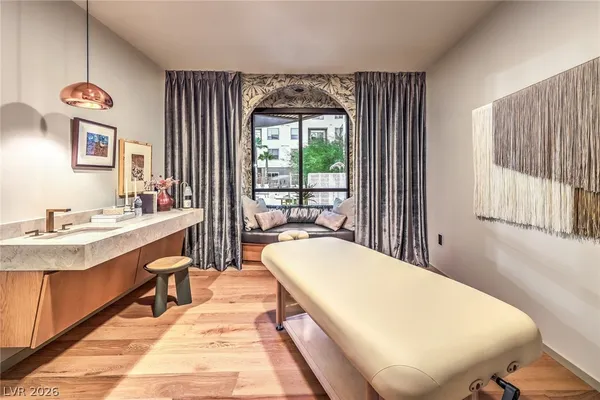 $15,000 | 8475 Michael Cherry Avenue, Unit 420, Las Vegas, NV 89113