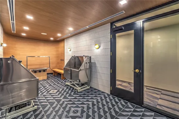$15,000 | 8475 Michael Cherry Avenue, Unit 420, Las Vegas, NV 89113