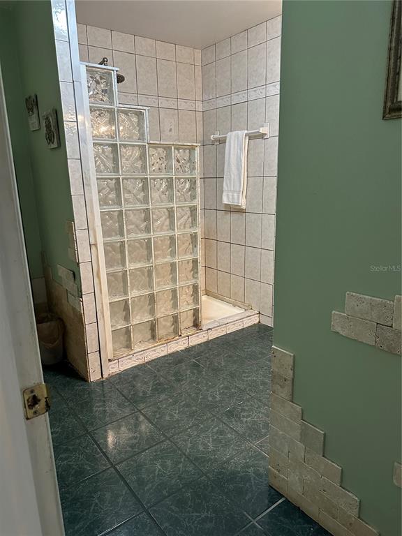 1427 Amy Circle Spring Hill, FL 34606 - Photo 15 of 23