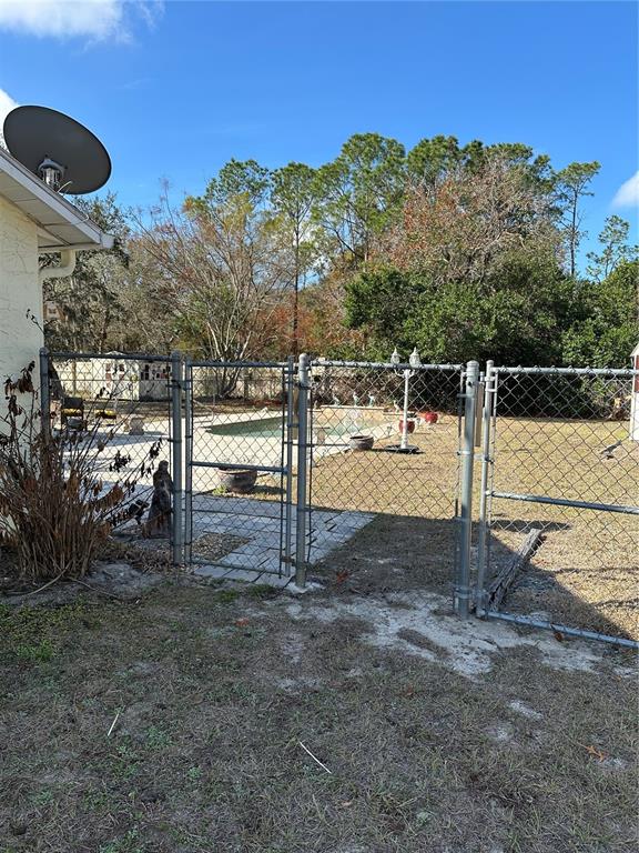 1427 Amy Circle Spring Hill, FL 34606 - Photo 3 of 23