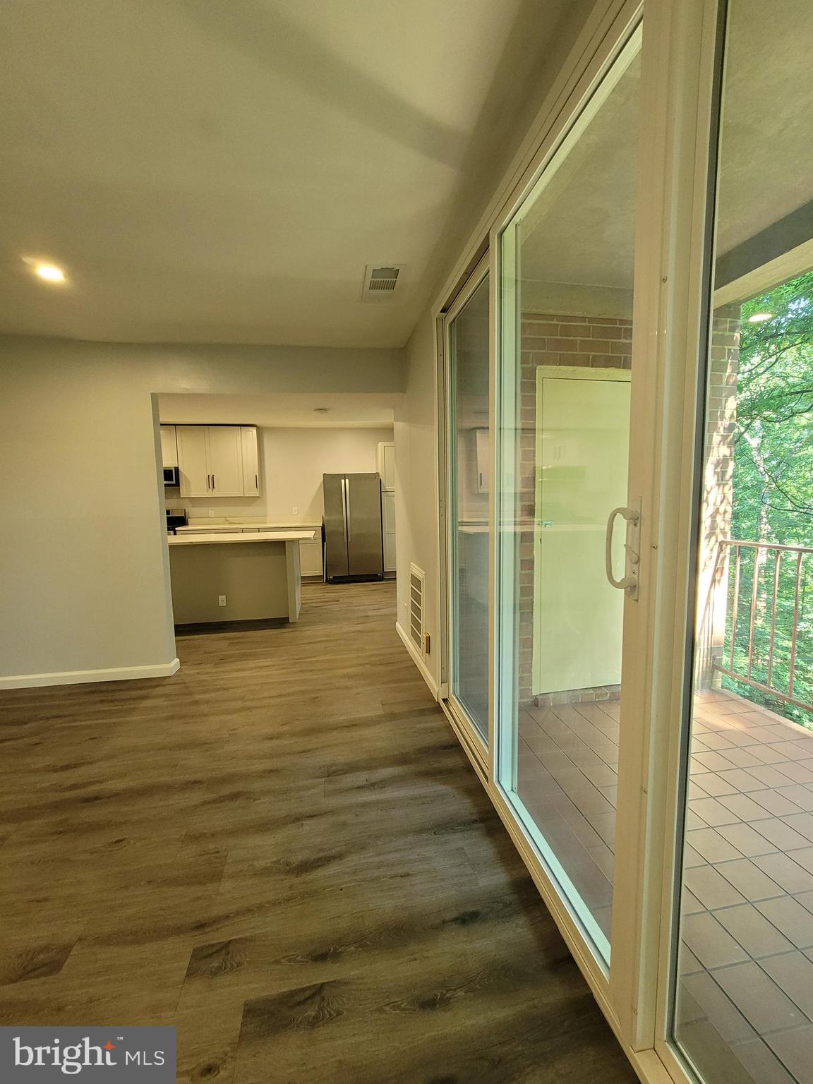 5049 7th Road South, Unit 201 Arlington, VA 22204 - Photo 17 of 45