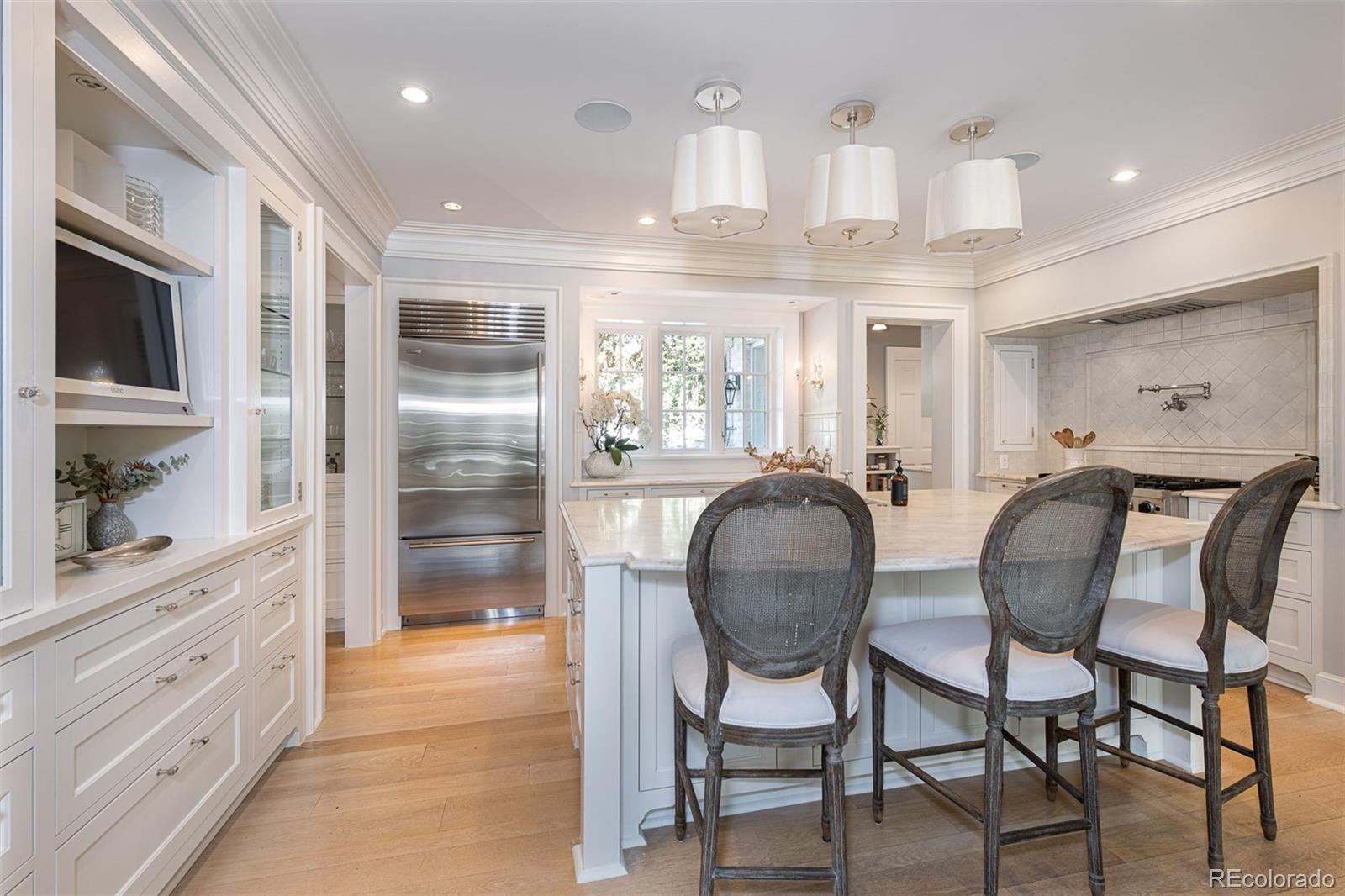 400 Circle Drive Denver, CO 80206 - Photo 11 of 40