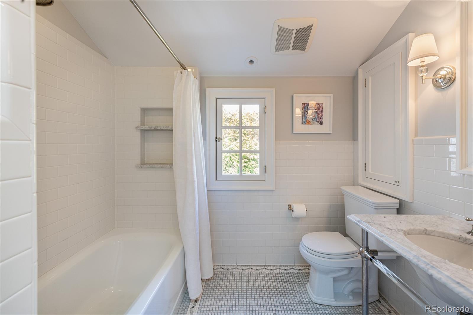 400 Circle Drive Denver, CO 80206 - Photo 23 of 40