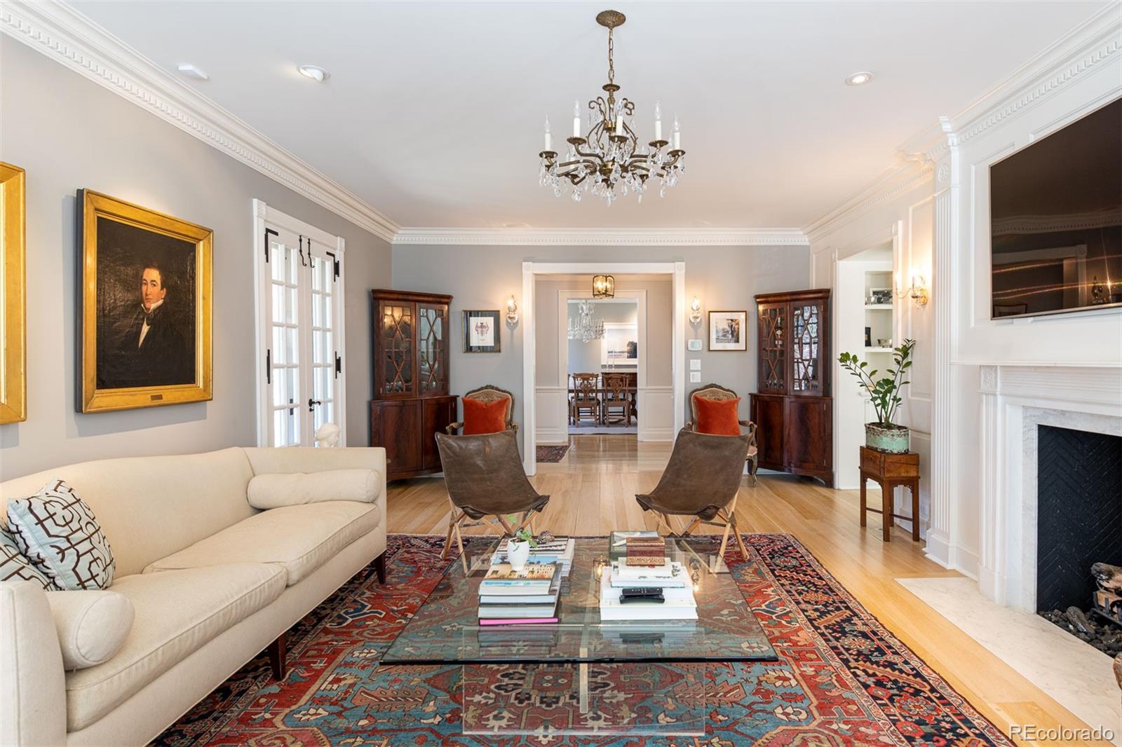 400 Circle Drive Denver, CO 80206 - Photo 6 of 40