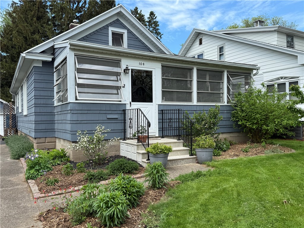104 Redfern Drive Rochester, NY 14620 - Photo 1 of 1