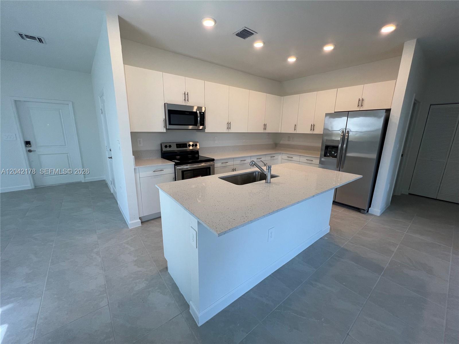 11936 Southwest 240th Street Homestead, FL 33032 - Photo 5 of 25
