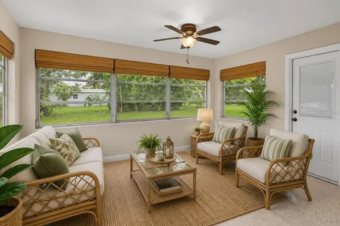 $164,900 | 12 North Tyler Street, Beverly Hills, FL 34465