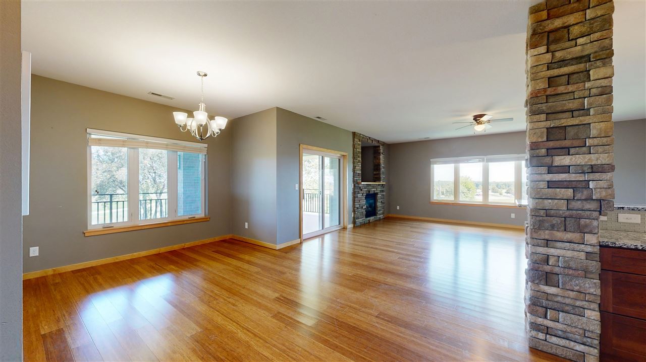 1092 Walnut Avenue, Unit 321 BLDG E Riverside, IA 52327 - Photo 4 of 51 Gallery Image 4