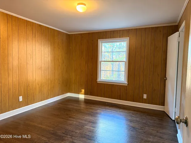 $1,800 | 2023 Highway 211, Eagle Springs, NC 27242