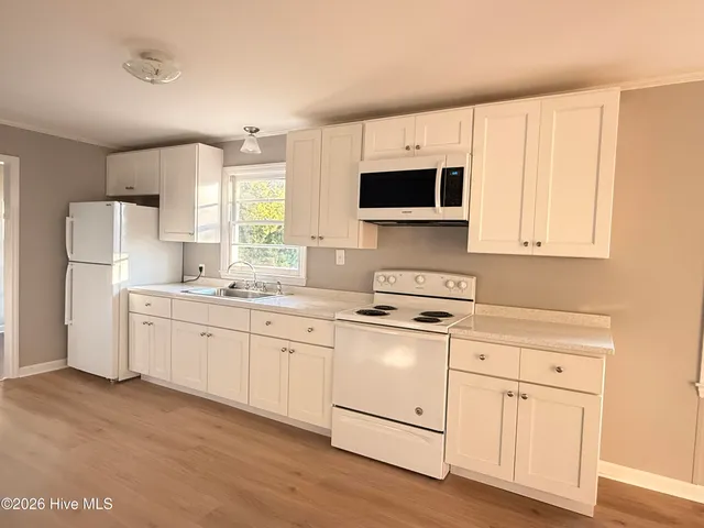 $1,800 | 2023 Highway 211, Eagle Springs, NC 27242