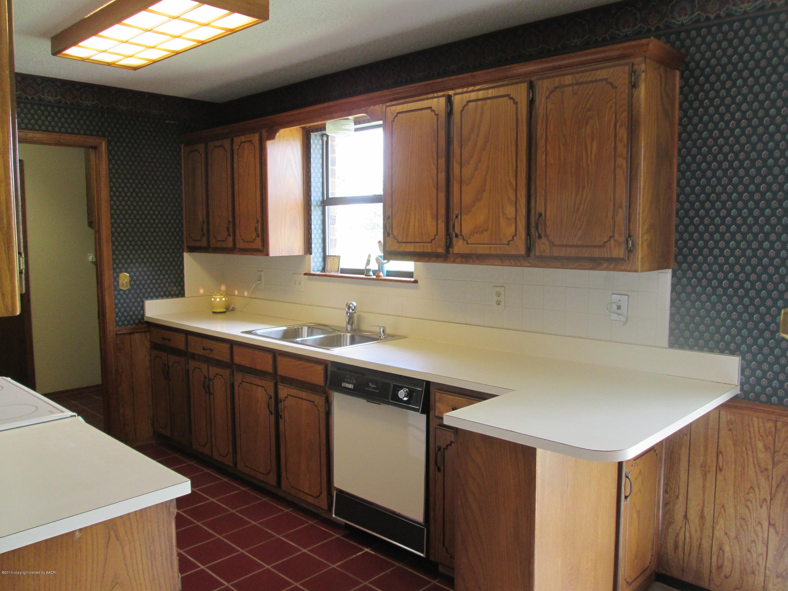 105 Racine Trail Amarillo, TX 79108 - Photo 13 of 34 Kitchen view 3