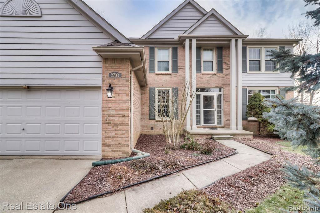 2703 Oak View Court Rochester Hills, MI 48307 - Photo 2 of 53