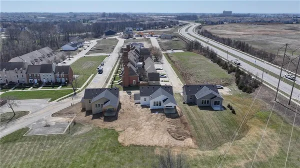 $549,900 | 6410 Northwest 98th Street, Kansas City, MO 64154