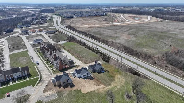$549,900 | 6410 Northwest 98th Street, Kansas City, MO 64154