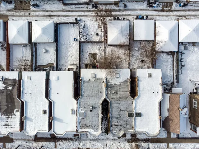 $379,000 | 7214 South St Lawrence Avenue, Chicago, IL 60619