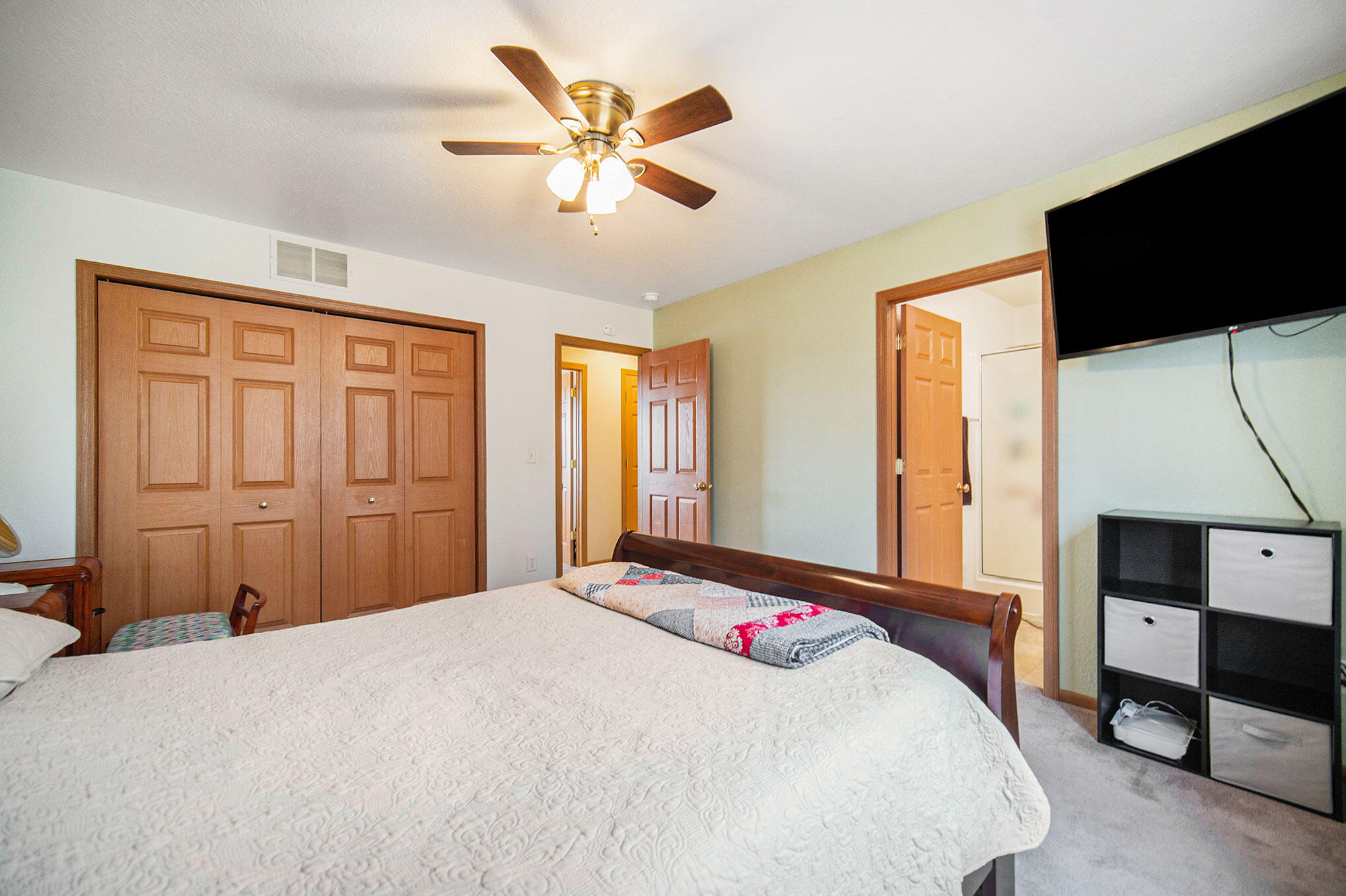 6318 Springport Road Jackson, MI 49201 - Photo 12 of 23 12