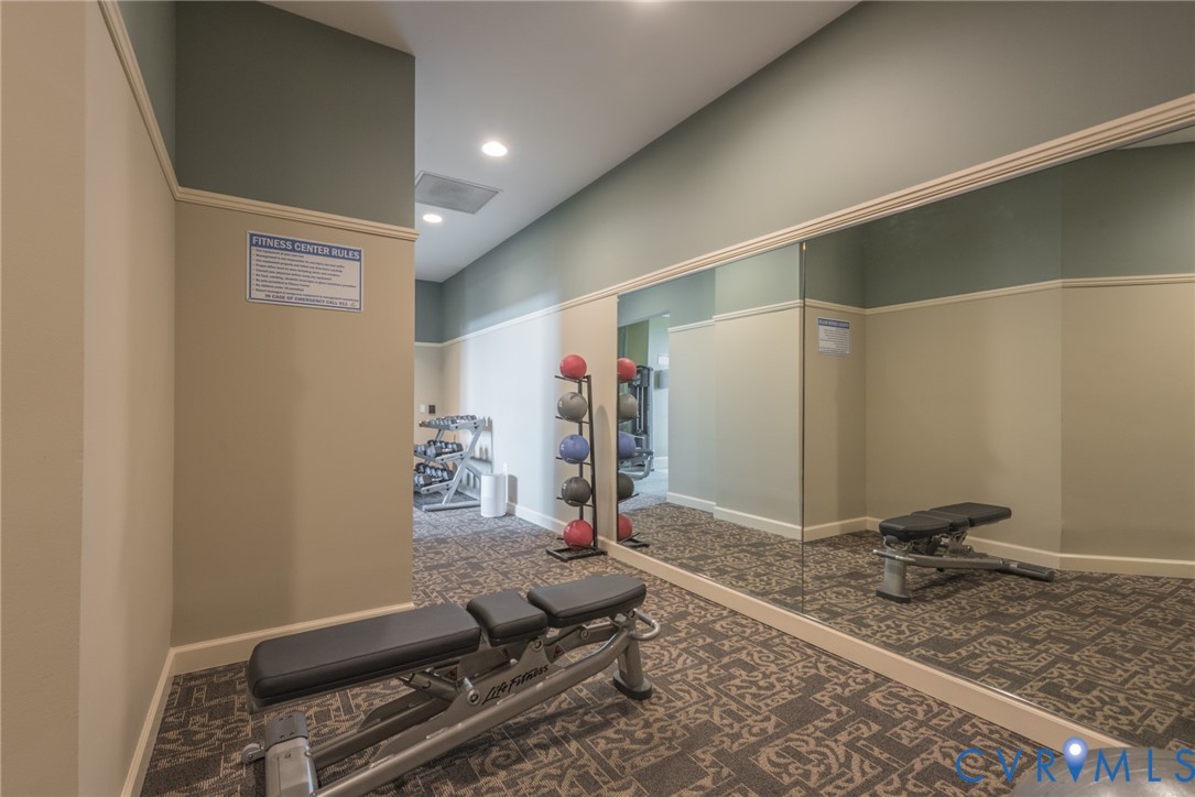 1101 Haxall Point, Unit U711 Richmond, VA 23219 - Photo 31 of 47 a room with gym equipment