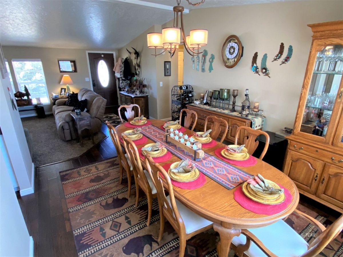 885 Spring Valley Parkway Spring Creek, NV 89815 - Photo 6 of 35 Gallery Image 6
