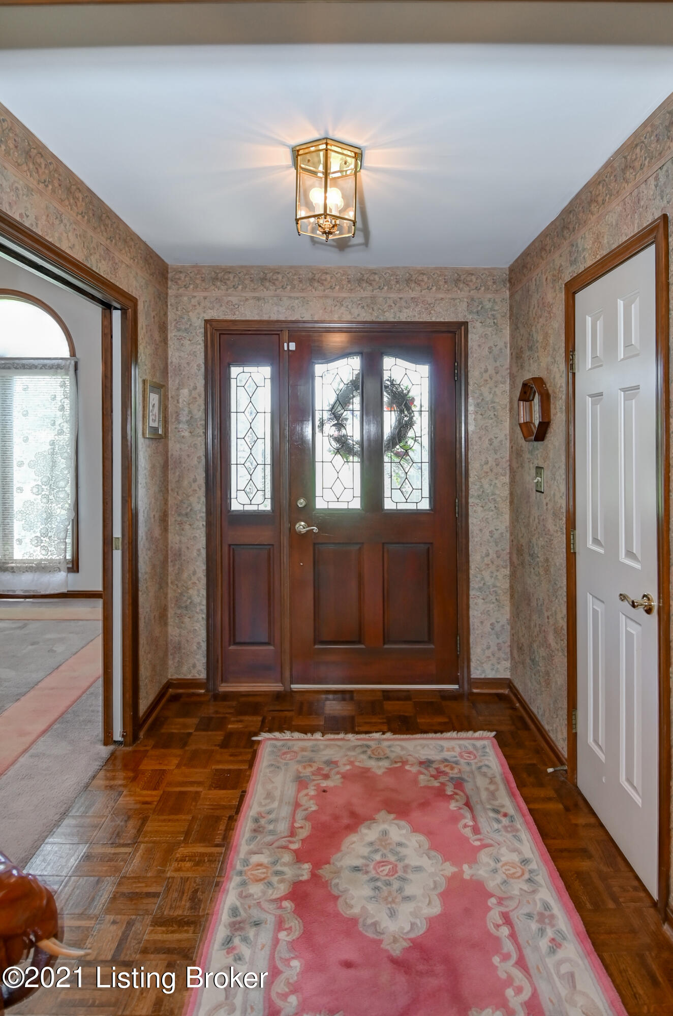 710 West Laurel River Road Shepherdsville, KY 40165 - Photo 8 of 49 710WLaurelRiverRd-8
