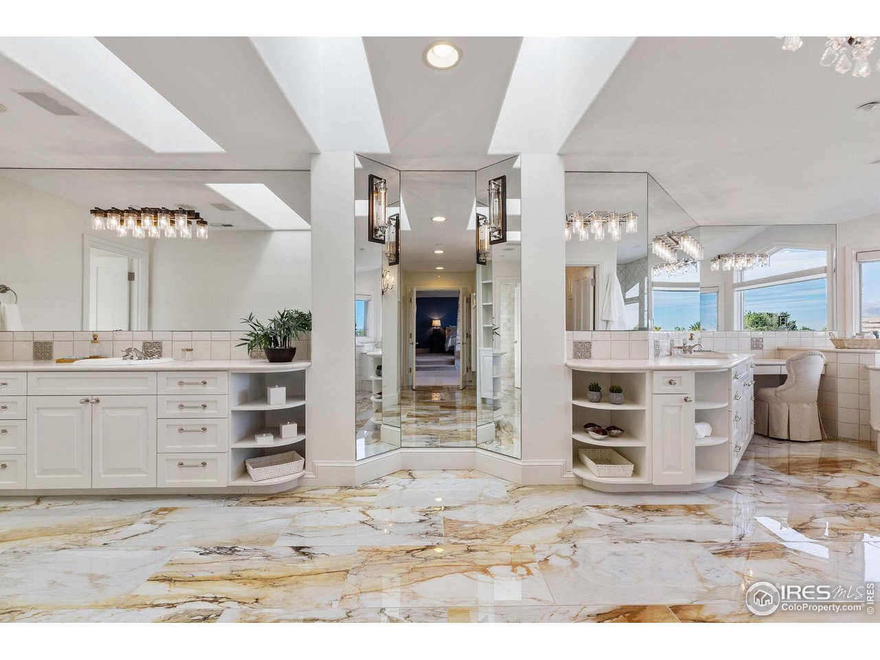 8001 Fairview Road Boulder, CO 80303 - Photo 22 of 49 a view of kitchen and center island