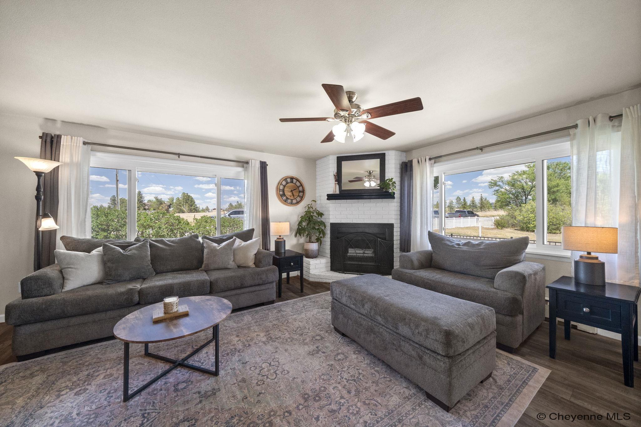 707 East Laughlin Road Cheyenne, WY 82009 - Photo 8 of 36 Gallery Image 8
