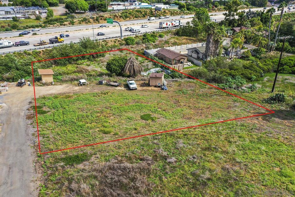 527 Ocean View Avenue Encinitas, CA 92024 - Photo 5 of 15