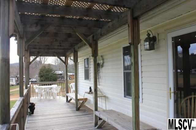 5419 Parkview Road Lenoir, NC 28645 - Photo 12 of 25 Gallery Image 12