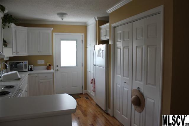 5419 Parkview Road Lenoir, NC 28645 - Photo 22 of 25 Gallery Image 22