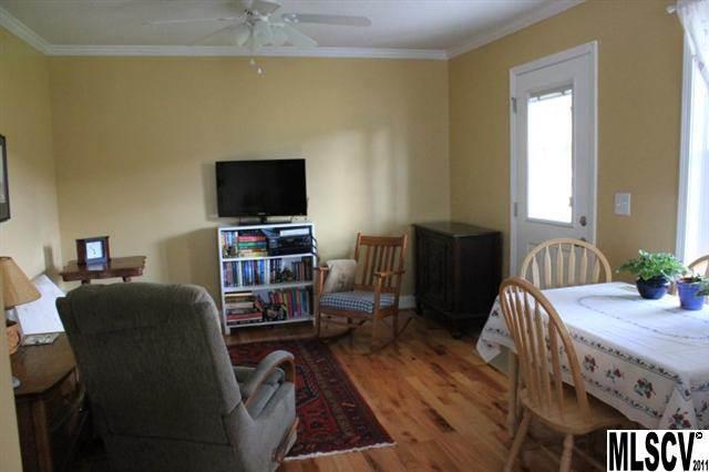 5419 Parkview Road Lenoir, NC 28645 - Photo 5 of 25 Gallery Image 5