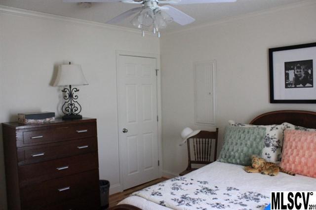 5419 Parkview Road Lenoir, NC 28645 - Photo 6 of 25 Gallery Image 6