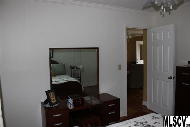 5419 Parkview Road Lenoir, NC 28645 - Photo 7 of 25 Gallery Image 7