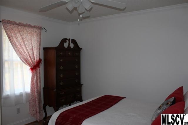 5419 Parkview Road Lenoir, NC 28645 - Photo 10 of 25 Gallery Image 10