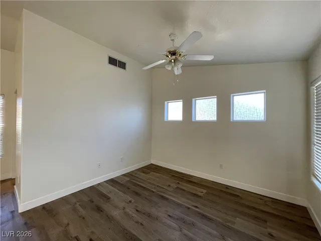 $1,895 | 10617 Mission Lakes Avenue, Las Vegas, NV 89134