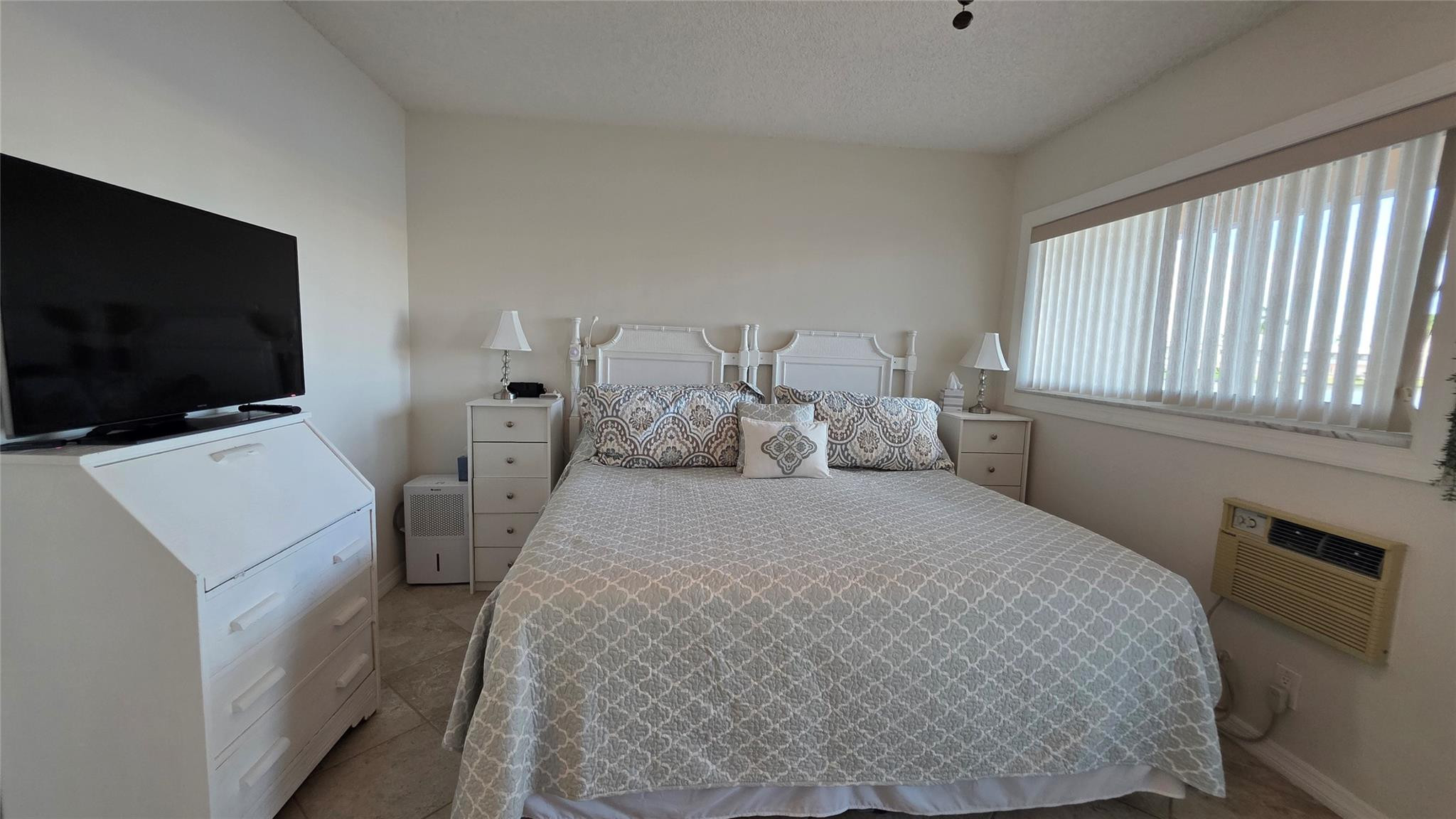 1030 Southwest 11th Street, Unit 5M Hallandale Beach, FL 33009 - Photo 24 of 31 Photo 24