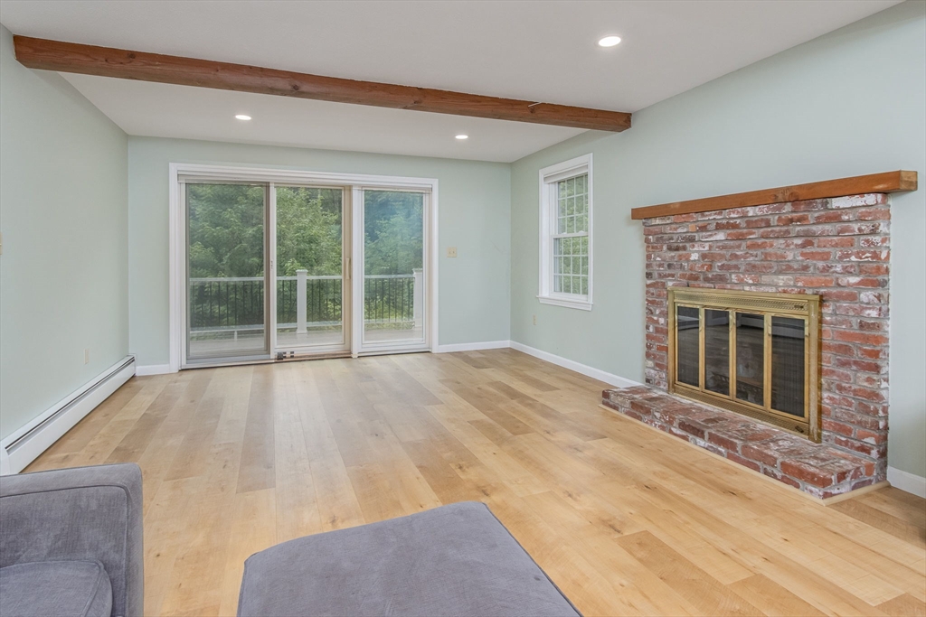 486 Old Dunstable Road Groton, MA 01450 - Photo 13 of 38
