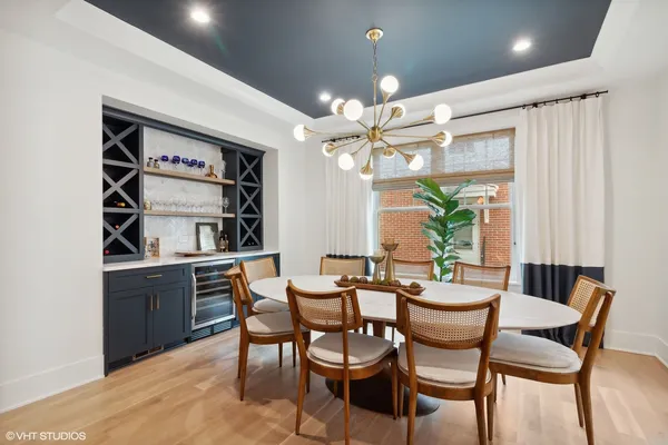 $1,660,000 | 964 Hillside Avenue, Elmhurst, IL 60126
