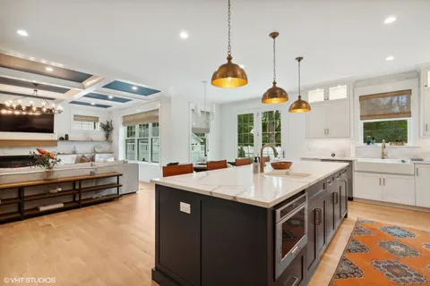 $1,660,000 | 964 Hillside Avenue, Elmhurst, IL 60126