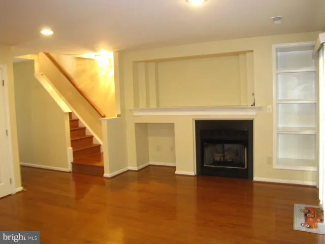 a view of a livingroom with a fireplace