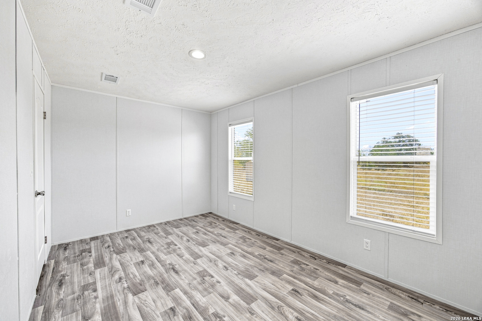 872 Main Loop Road Waelder, TX 78959 - Photo 19 of 30 Gallery Image 19